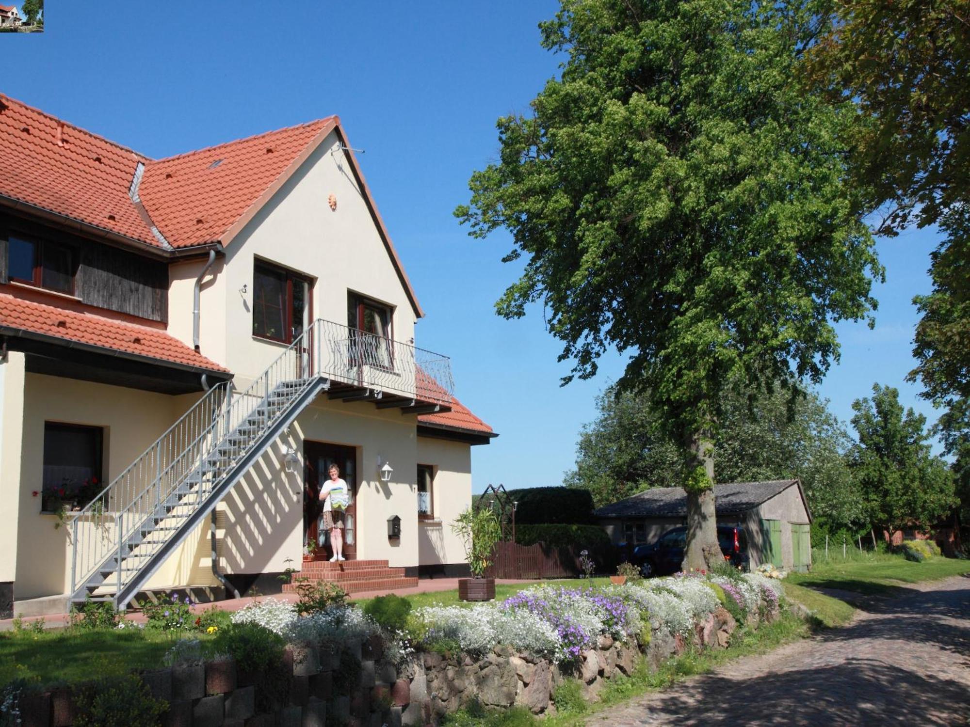 Snug Apartment In Kr Pelin Germany Klein Nienhagen エクステリア 写真